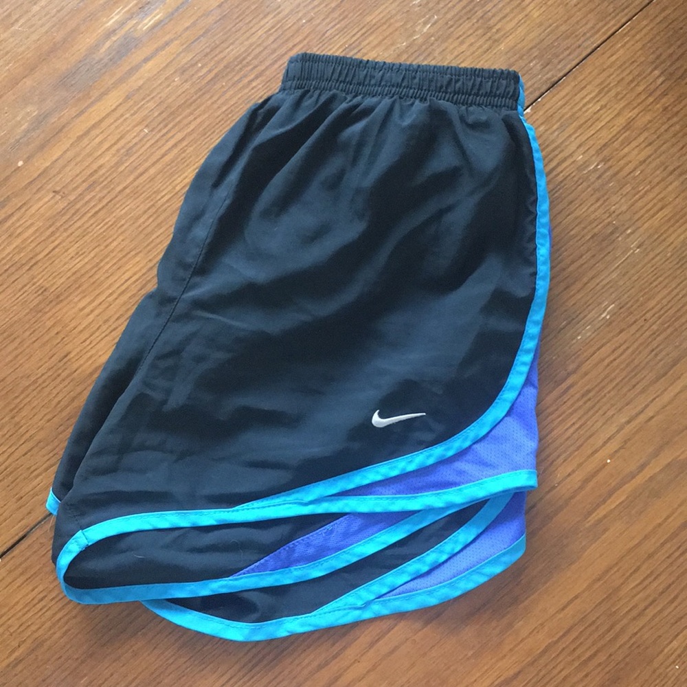 Black and blue nike shorts